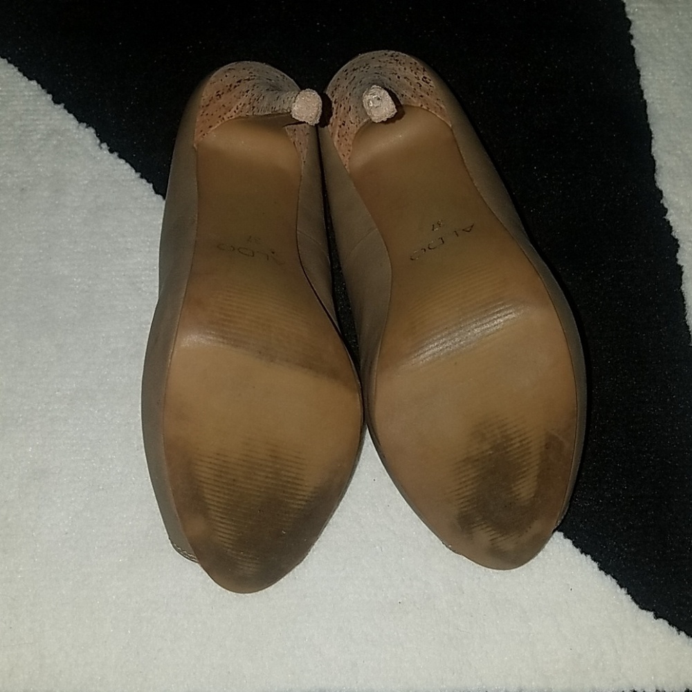 💥Sale💥Aldo Peep Toe Heels - Picture 4 of 4